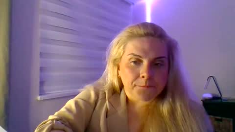 Amanda online show from 11.20.25