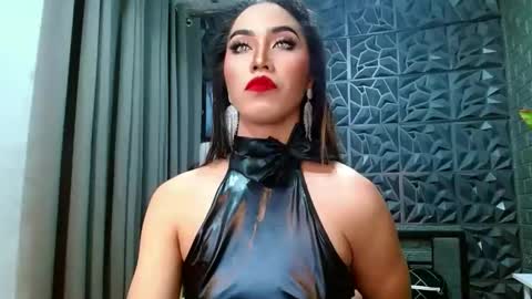 Snapshot of amandaleon chatting on 01.28.25 amandaleon online show from 01.28.25