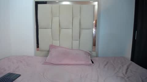 Snapshot of amandarousell chatting on 12.22.24 AmandaRousel  online show from 12.22.24