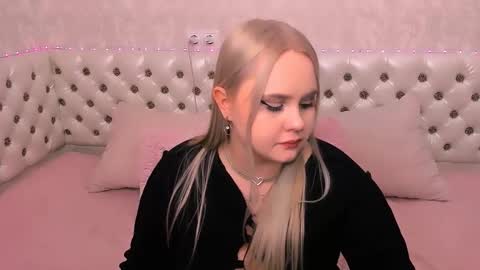 amanemisa19 online show from 12.23.24