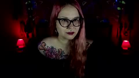 Snapshot of amanita__pantherina chatting on 05.19.26 Goddess Amanita online show from 05.19.26