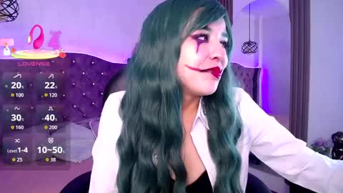 Snapshot of amara_davis1 chatting on 11.06.25 amara_davis1 online show from 11.06.25