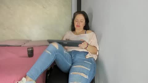 amara_luxe online show from 11.25.25