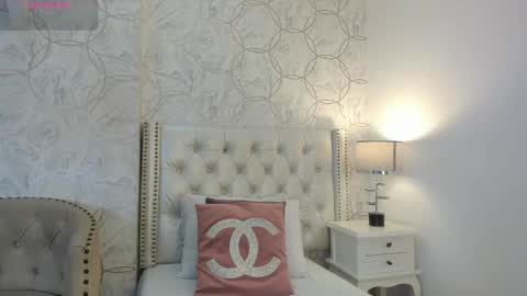 amara_rousse online show from 12.15.25