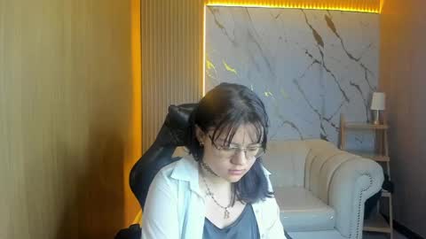 amara online show from 04.17.26