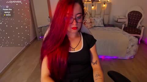 amaraa_couper1 online show from 11.18.25