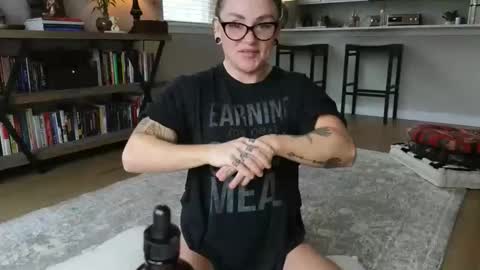 Amara Jezebel online show from 01.15.26