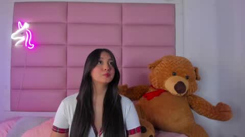 amaranttaylunay online show from 05.28.26