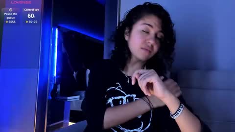 Emily online show from 10.11.25