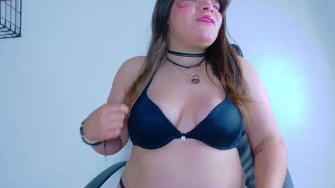 Amaris online show from 11.27.25