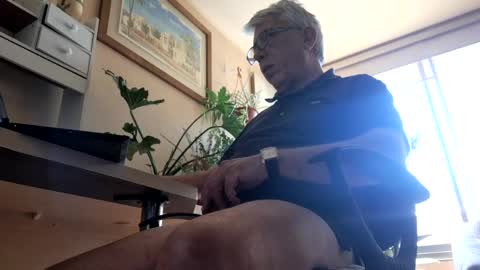 Snapshot of amaro57 chatting on 01.22.25 Amaro online show from 01.22.25