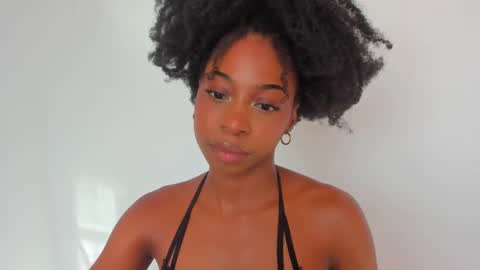 Snapshot of amatiistur chatting on 01.23.25 Tammy online show from 01.23.25