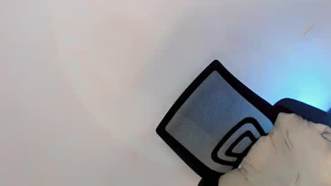 Snapshot of amayahugecock69 chatting on 01.25.25 Annika 25yrs old online show from 01.25.25