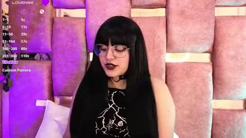   online show from 10.25.25