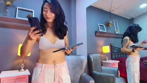 Snapshot of ambar_oishi_ chatting on 03.07.26 CALL ME ABRIL online show from 03.07.26