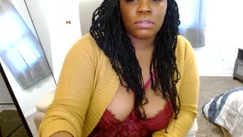 Amoya online show from 02.24.25