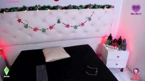  Amber  online show from 12.15.25