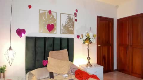 Amber Davis online show from 02.14.25