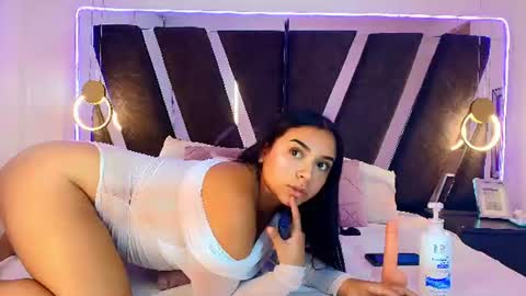 Snapshot of amber__jhonson_ chatting on 06.19.26 Amber online show from 06.19.26