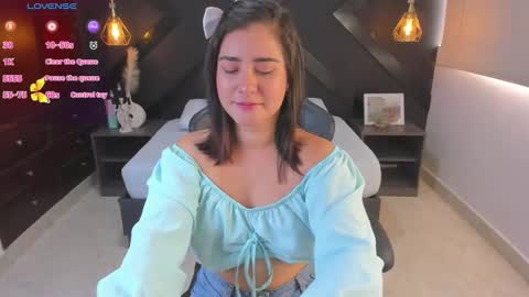 A M B E R online show from 10.11.25