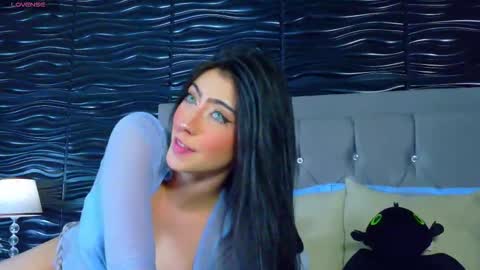 amber_bull online show from 12.16.25