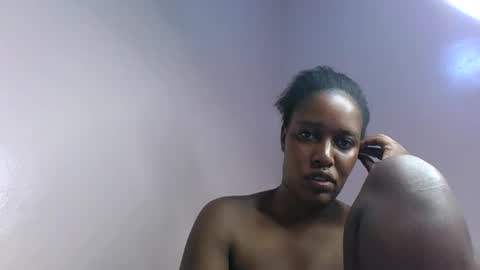 Snapshot of amber_cutie2 chatting on 06.11.26 amber_cutie2 online show from 06.11.26