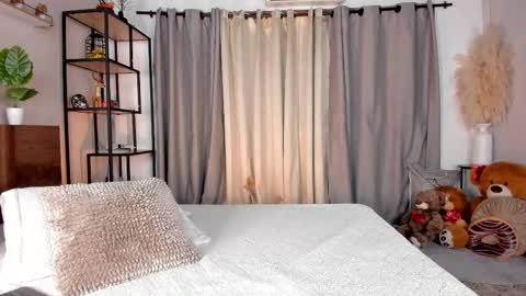 Amber online show from 02.15.26