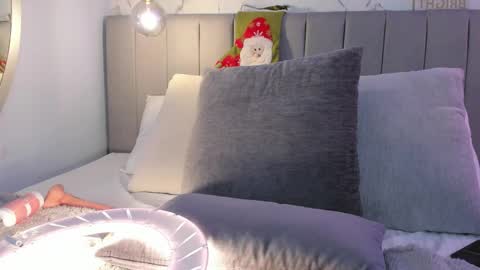 Amber online show from 12.19.25