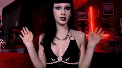 DEMONESS AMBER 666 online show from 01.11.26