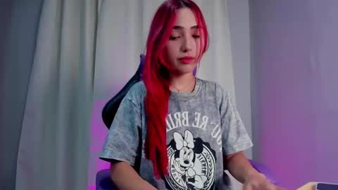 Amber Baker  online show from 03.10.25