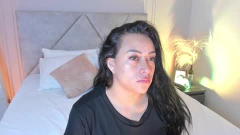 Amber Collins online show from 03.08.26