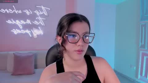 Snapshot of amberfarrell chatting on 07.14.26 Amber online show from 07.14.26