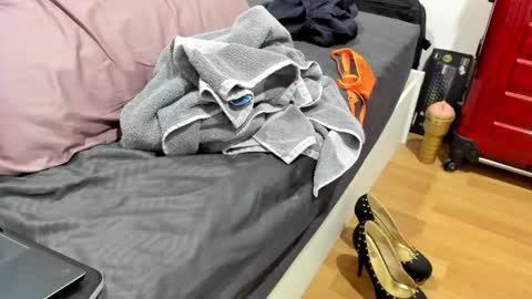 Snapshot of amberhothorny chatting on 01.19.25 Amber online show from 01.19.25