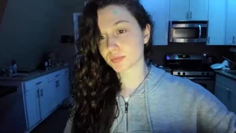 Snapshot of amberkinsley chatting on 05.22.26 amberkinsley online show from 05.22.26