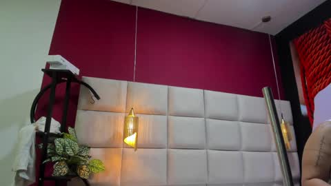 Amber .. online show from 04.09.26