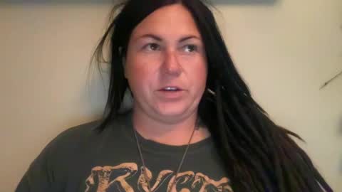 Snapshot of ambermoss7 chatting on 06.17.26 ambermoss7 online show from 06.17.26