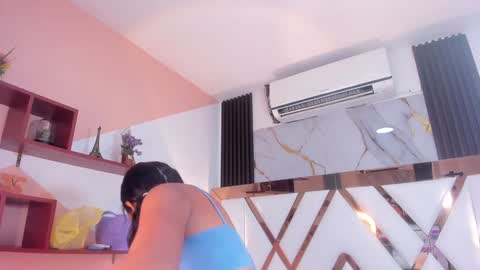 Amber online show from 01.21.25