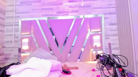 Amber online show from 05.22.26