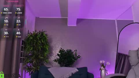 AmberRosewood online show from 02.10.26