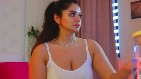 Amberseyes online show from 04.07.26