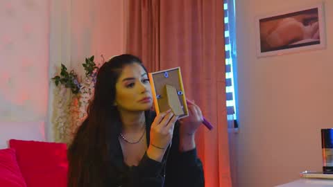 Amberseyes online show from 04.08.26