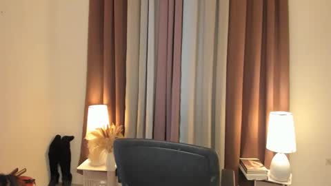 BIGCOCK AMBER online show from 02.04.26