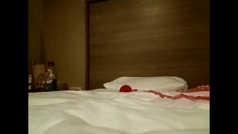 Snapshot of ambionce chatting on 02.25.26 ambionce online show from 02.25.26