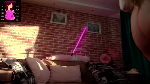  25 WEEK Princess  Linnea  online show from 12.04.24