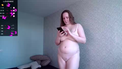 Snapshot of ambrosia_nectar chatting on 05.22.26 25 WEEK Princess Linnea online show from 05.22.26