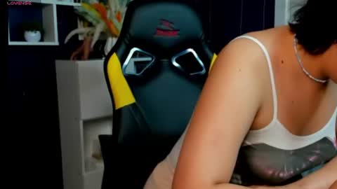 Snapshot of amelia__goth chatting on 06.27.26 amelia__goth online show from 06.27.26