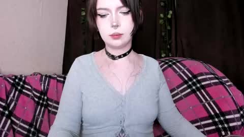 Snapshot of amelia__miller chatting on 05.18.26 Amelia online show from 05.18.26