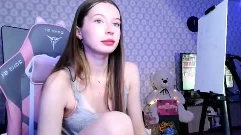 Snapshot of amelia_murmeow chatting on 07.16.26 amelia_murmeow online show from 07.16.26