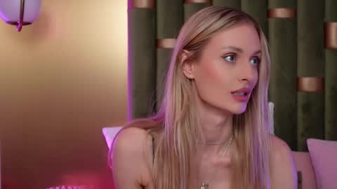 Amelia online show from 01.08.26