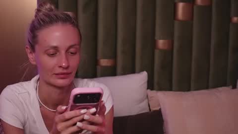 Snapshot of ameliaangell chatting on 07.14.26 Amelia online show from 07.14.26